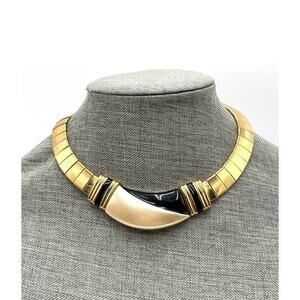 1980s Napier Gold Tone Black & White Pearlescent Lucite Collar Necklace 16”